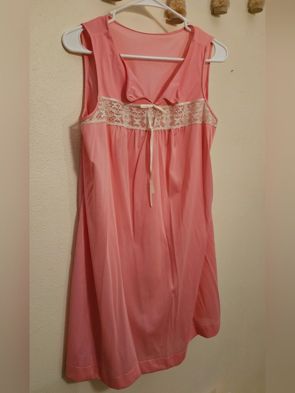Vintage Vanity Fair Babydoll Sleeveless Pink Lace Trim Nightgown